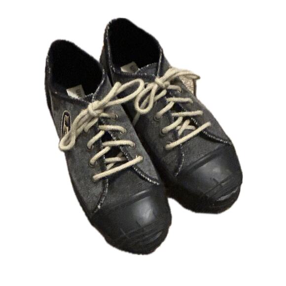 1990s NIB Deadstock Unionbay Punt Charcoal Canvas Shoes / Unisex Youth 2 * - Picture 1 of 4